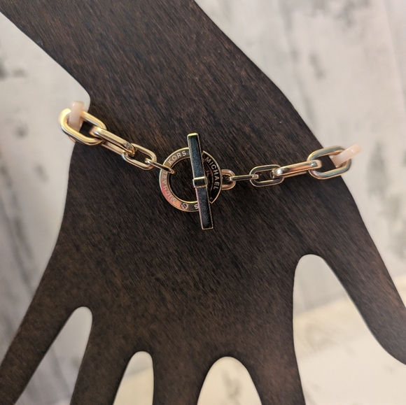 Michael Kors rose gold and pink link crystal padlock set - Picture 10 of 15